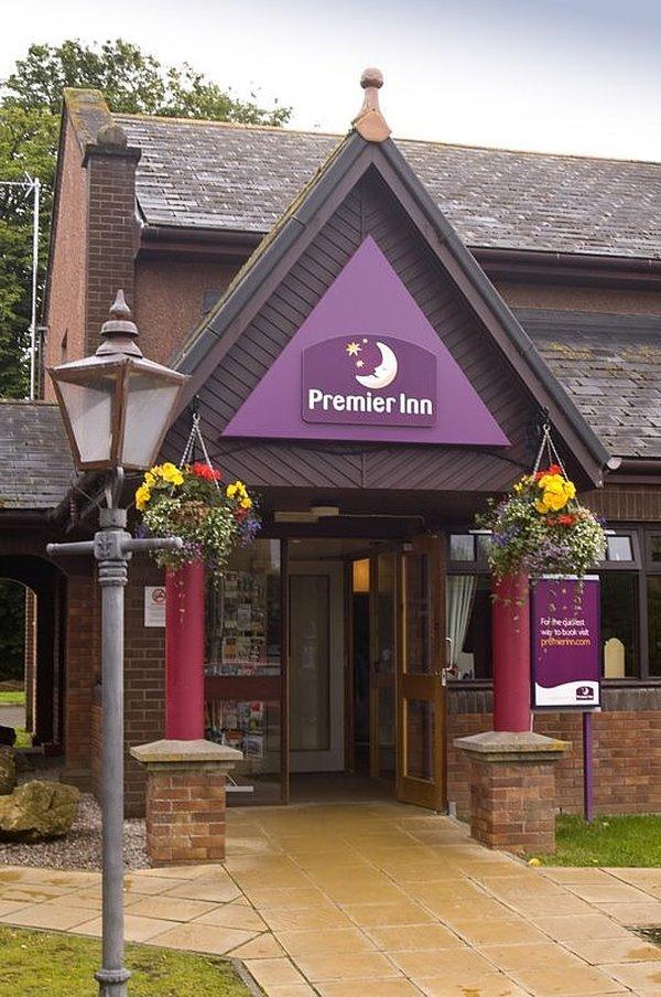 Premier Inn Inverness East Buitenkant foto